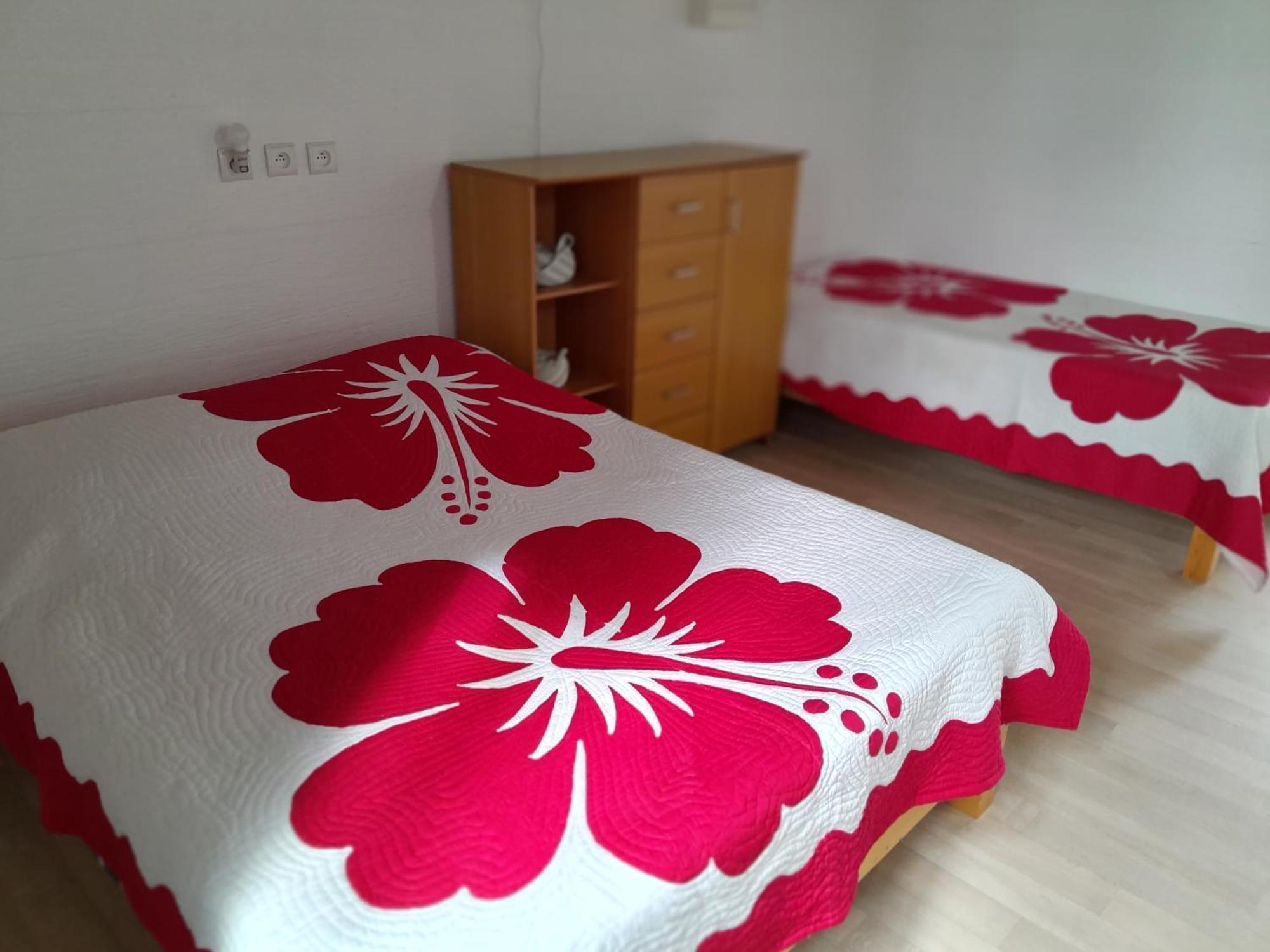 Mara'Ai Le Spot Tubuai Chambre Triple Taahueia Deluxe Sdb Privee Avec Piscine Mataura Екстер'єр фото